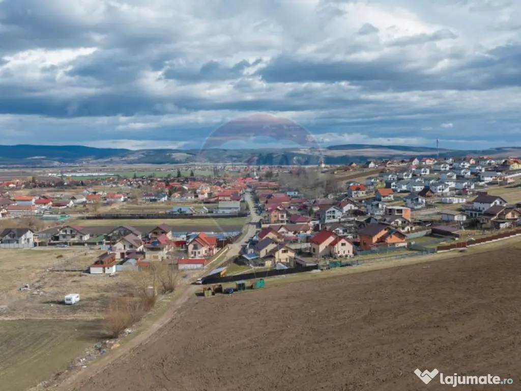 Comision 0 %! Teren intravilan de vânzare, Bod! 