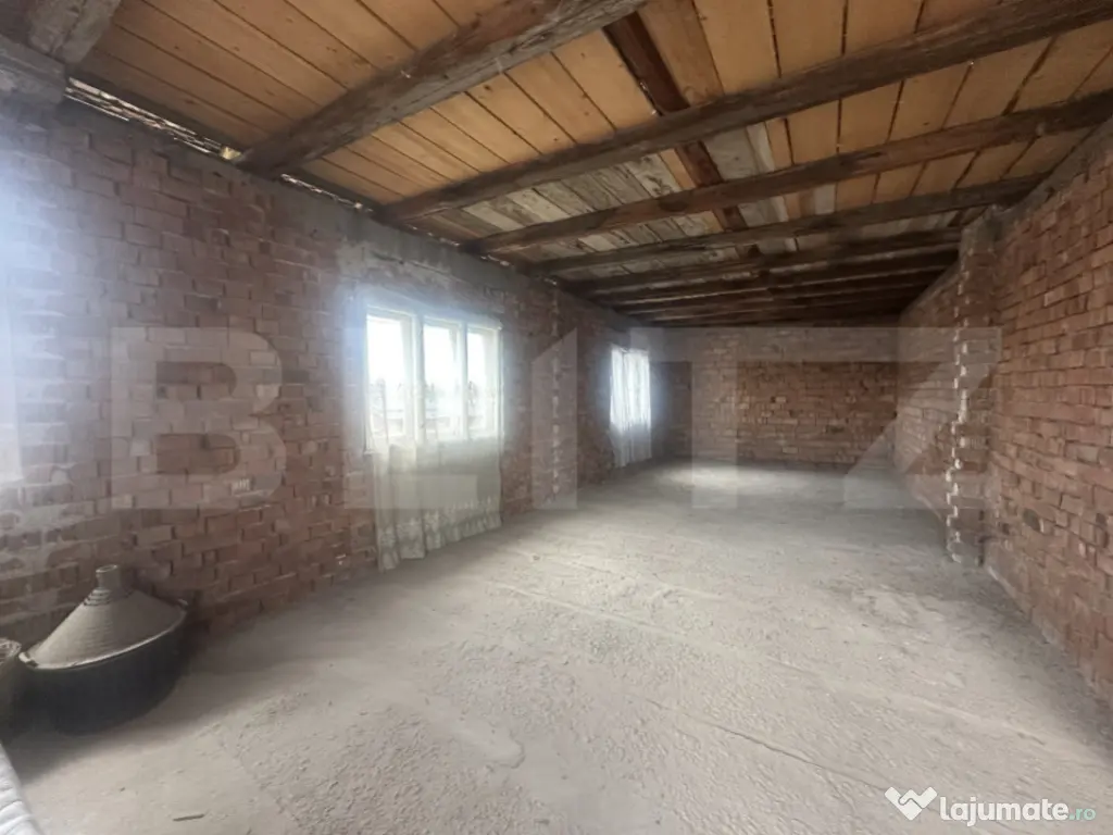 Casa tip P+E, 280 mp utili, zona 14 Mai