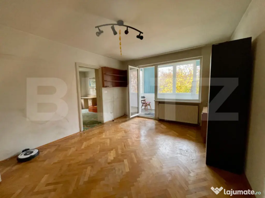 Apartament de vanzare, cu 2 camere, 52 mp, etaj 3, Dambu Pie