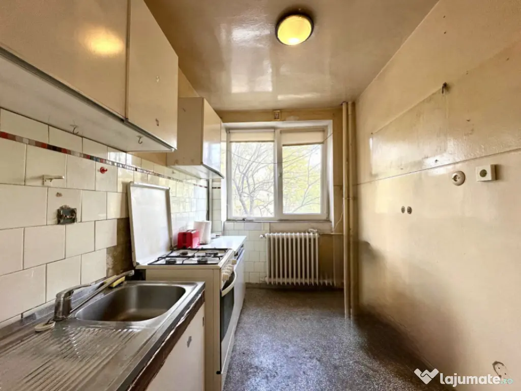 Apartament 3 camere - Titan - Piata Minis 