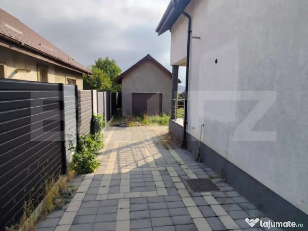 Casa 4 camere, 3 bai, materiale premium, Dancu, asfalt