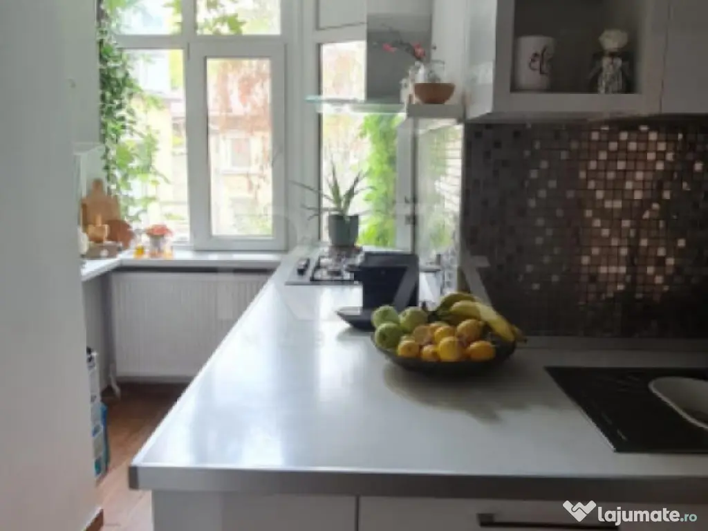 Eleganță interbelică reinventată –4 camere 141 mp Sec 