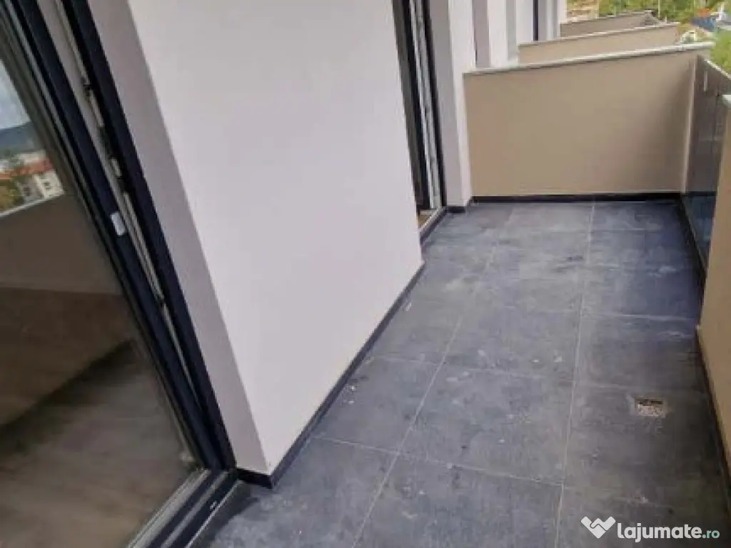 Apartament 2 camere bloc nou