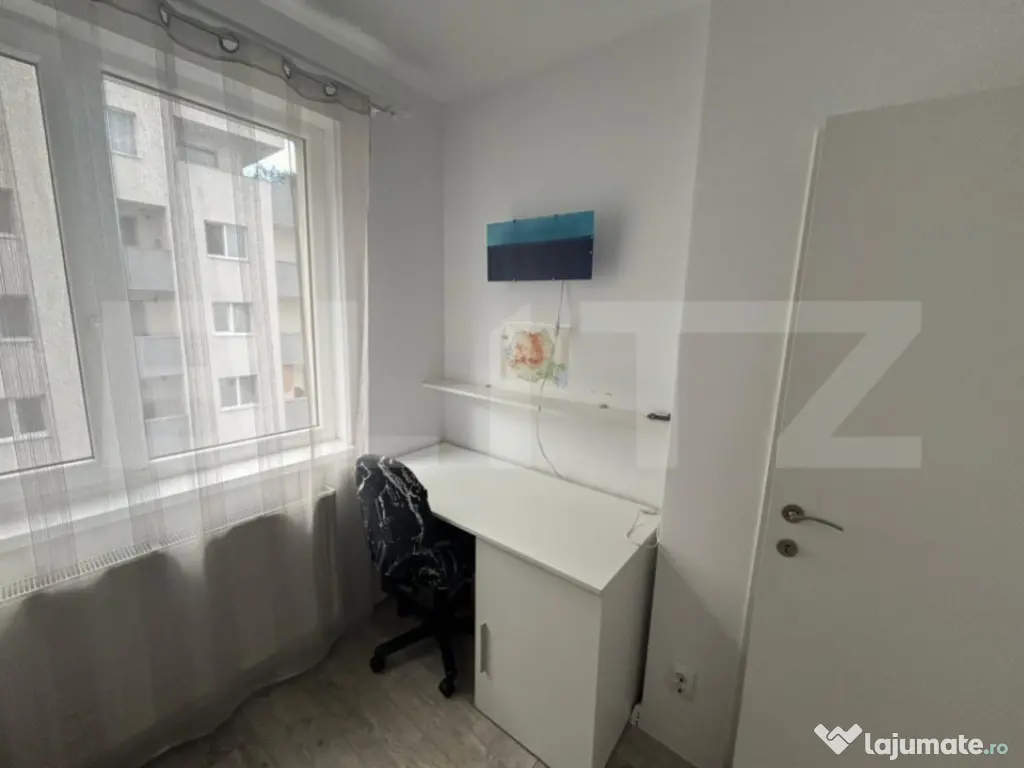 Apartament cu 3 camere, 47 mp, parcare subterana, zona Vivo