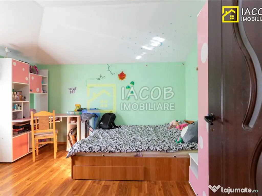 Vila P M, teren 497 mp, str. Aeroportului, Bacau 