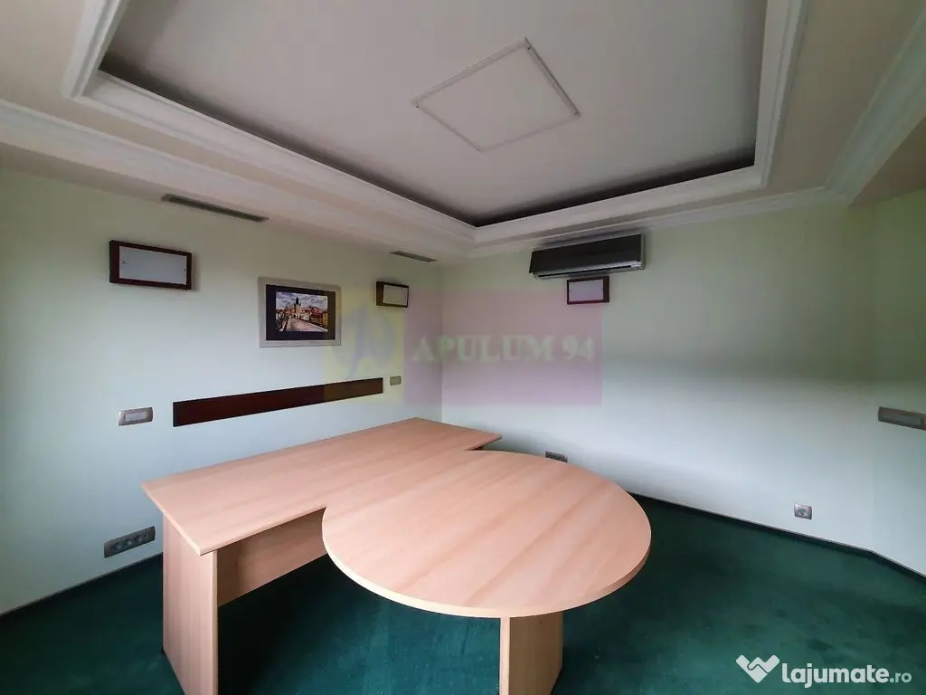 Apartament cu 3 camere de vanzare in Campina - Zona ultra... 