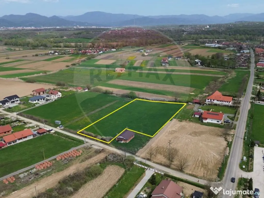 Teren de vanzare langa Primărie Coltau 