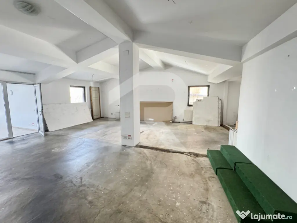 Spațiu comercial/birouri de închiriere, P+1+M, 260 mp, lâ 