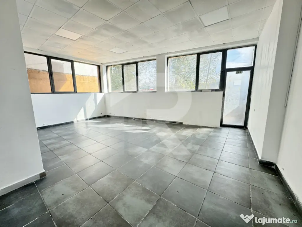 Spațiu comercial/birouri de închiriere, P+1+M, 260 mp, lâ 