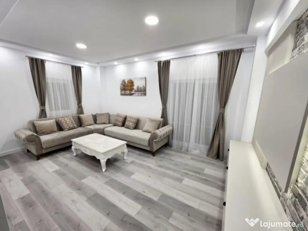 Apartament 3 camere, bloc nou, Radauti