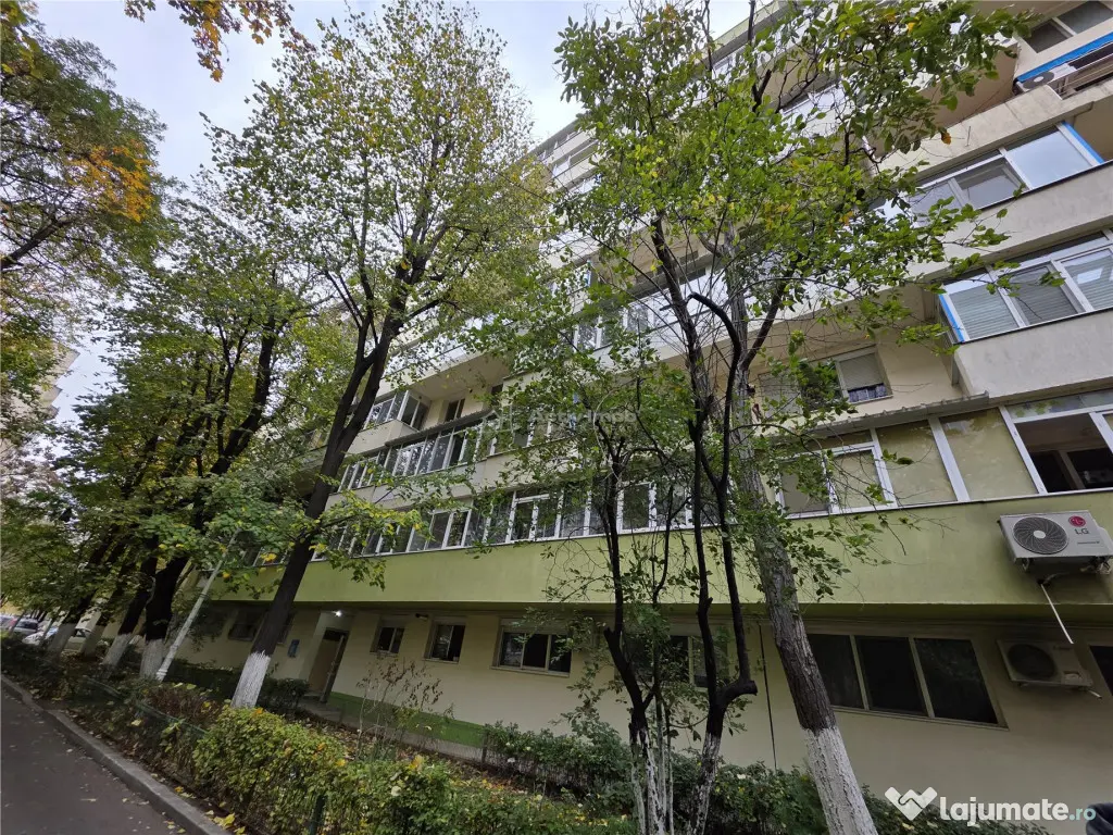 3 camere renovat - Maior Coravu - Vatra Luminoasa 