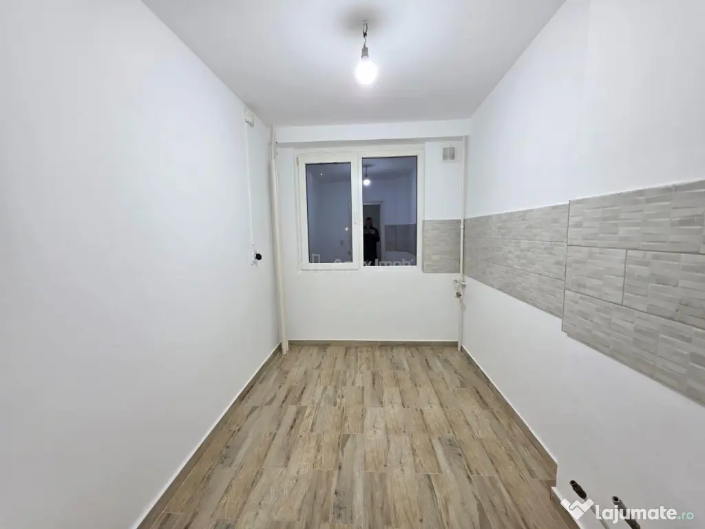 3 camere renovat - Maior Coravu - Vatra Luminoasa 