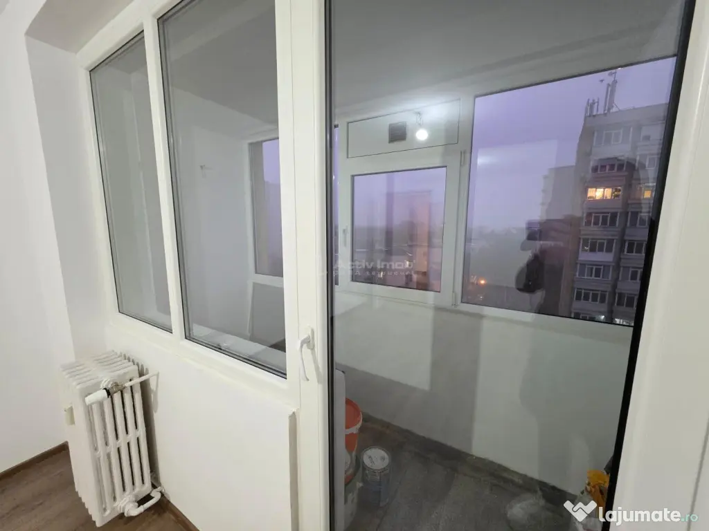 3 camere renovat - Maior Coravu - Vatra Luminoasa 