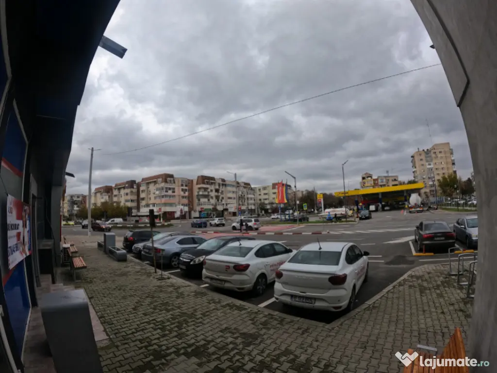 Spațiu Comercial de Închiriat – 60 mp, Zonă Intens Cir