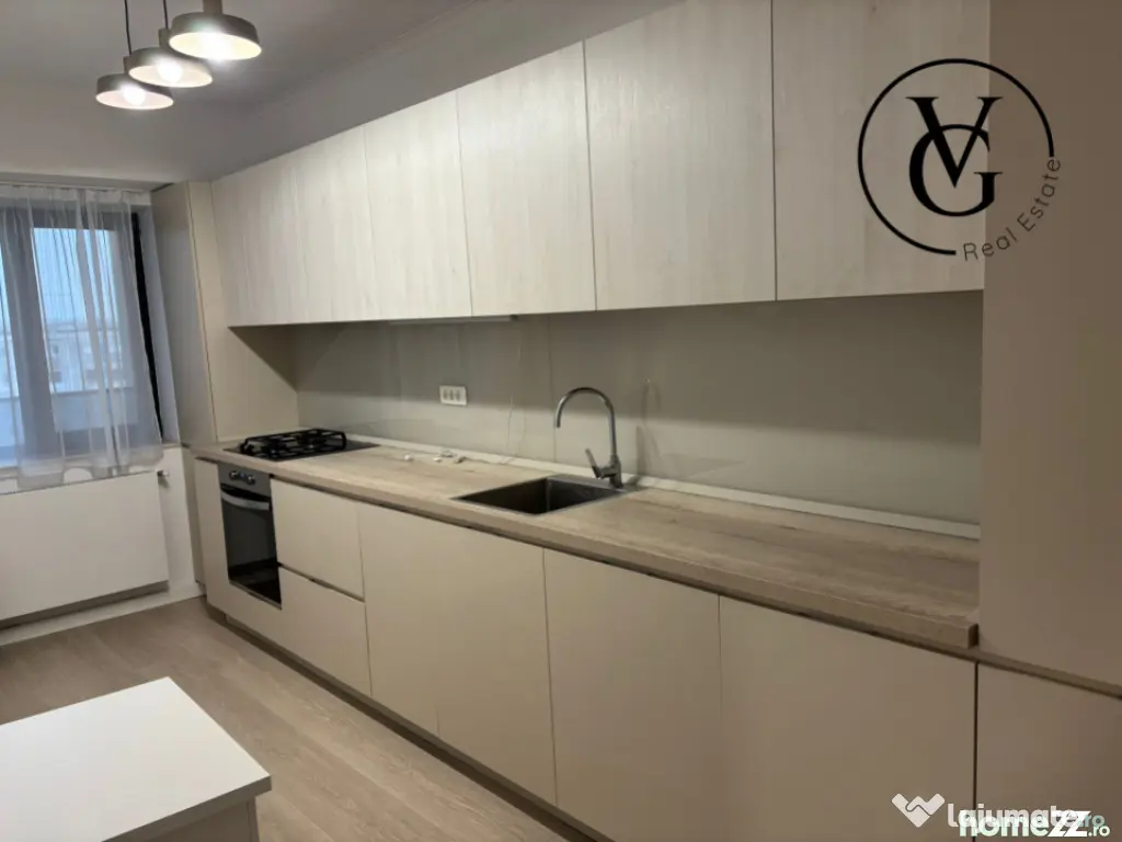 Garsonieră de lux în zonă centrală 