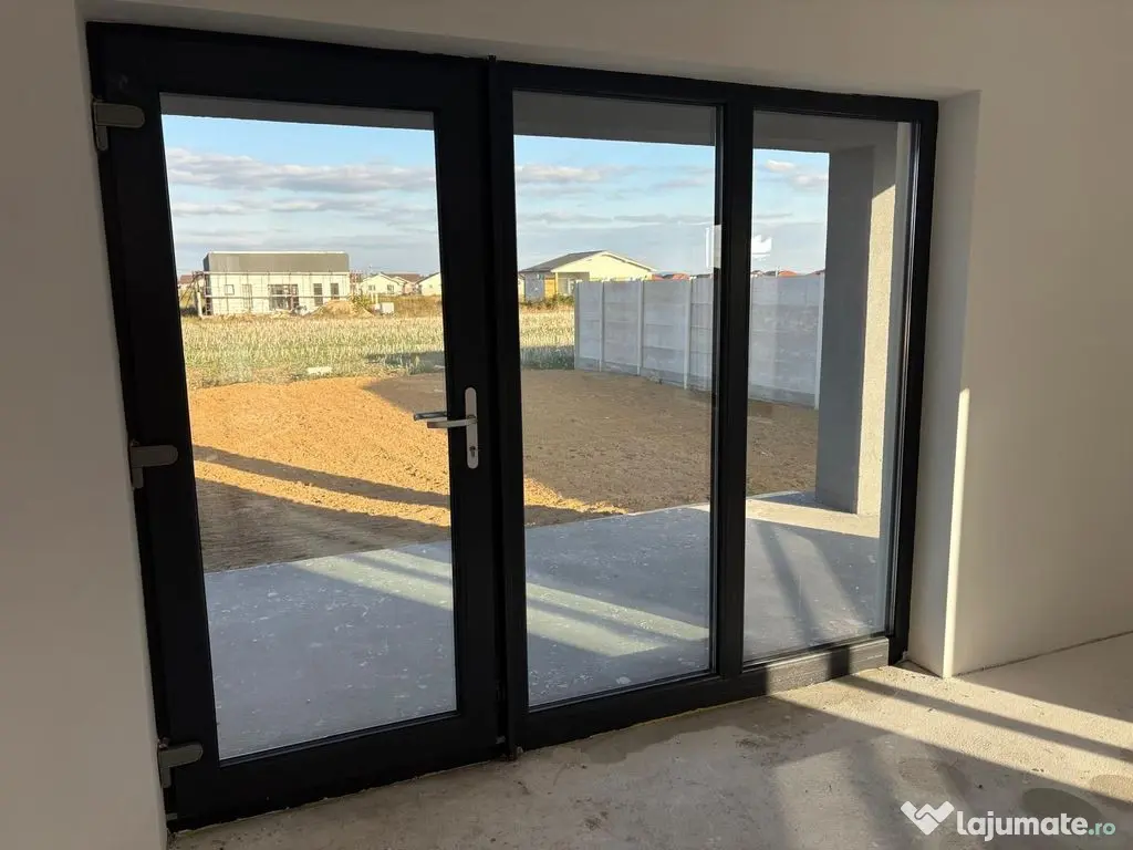 Casa Santandrei, 162 000 E (neg). Comision 0. 