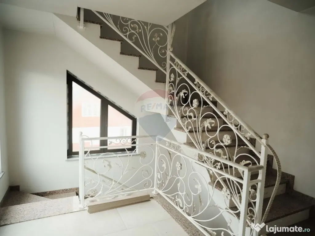 Spațiu comercial de închiriat in Com Marginea 