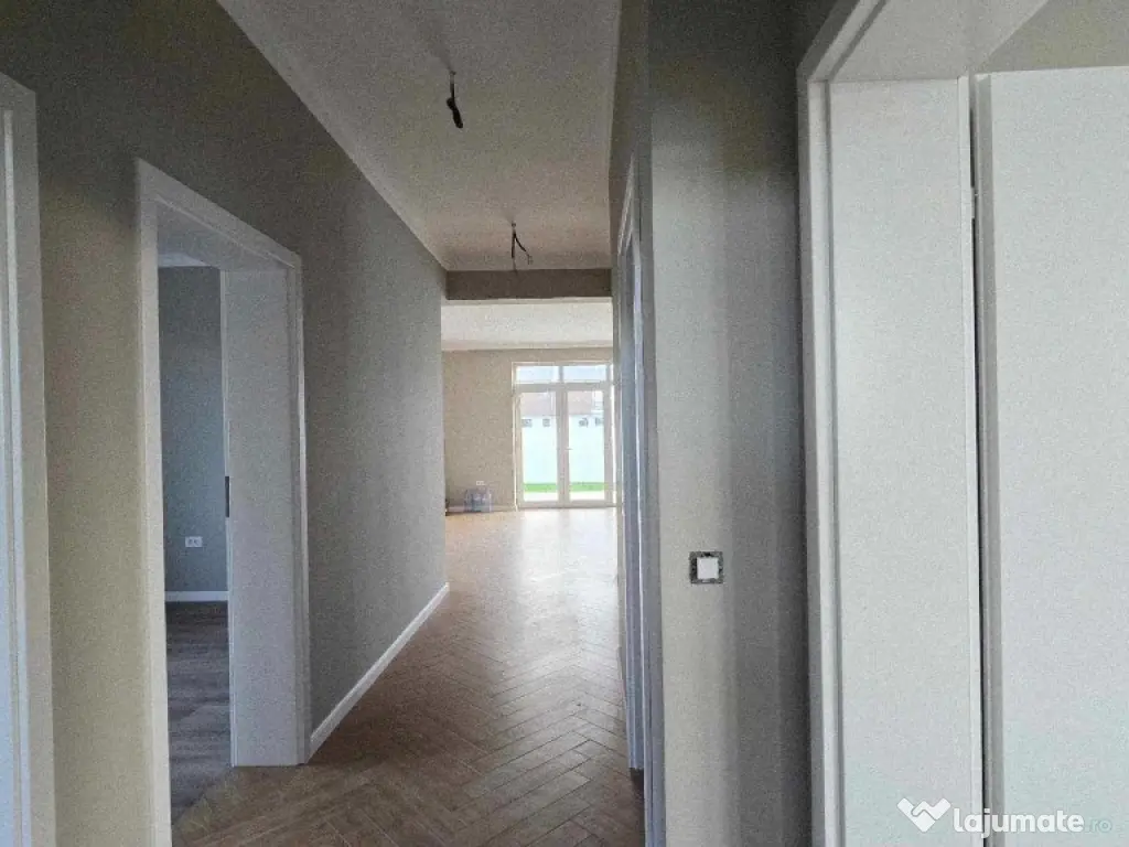 Casă nouă de vânzare cart Nufărul Viena Residence 