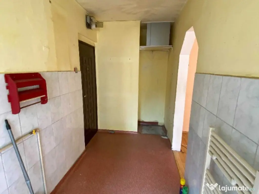 Apartament 3 camere Manastur-str Ciucas