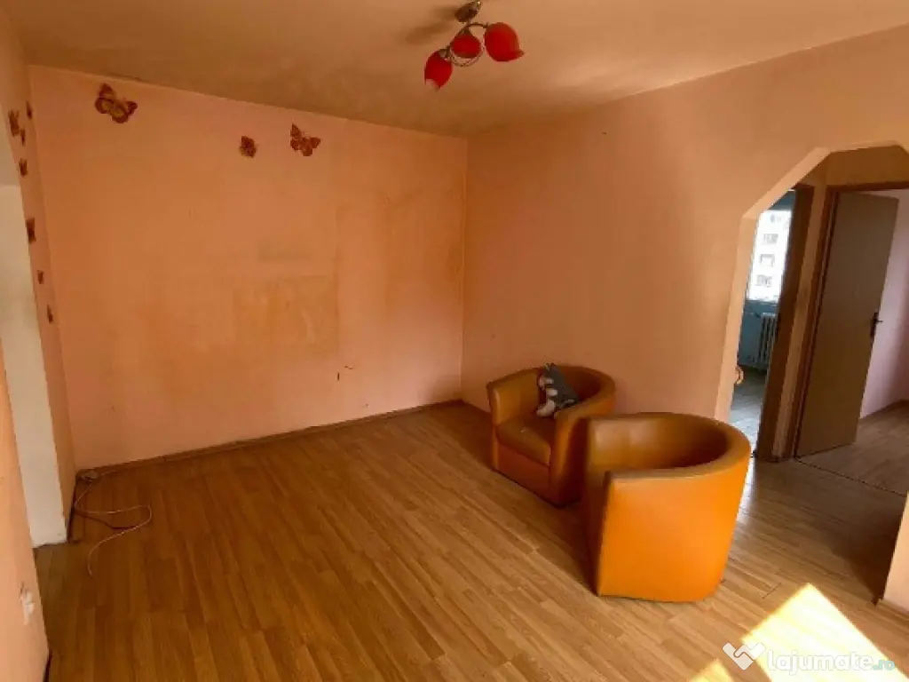 Apartament 3 camere Manastur-str Ciucas