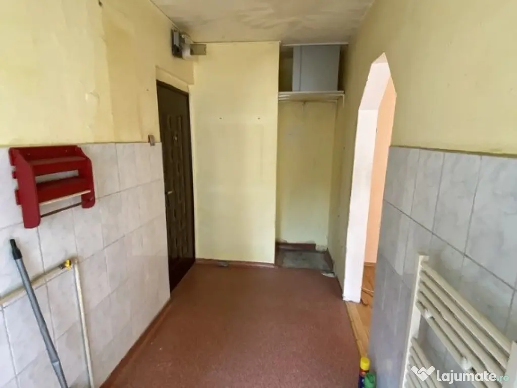 Apartament 3 camere Manastur-str Ciucas