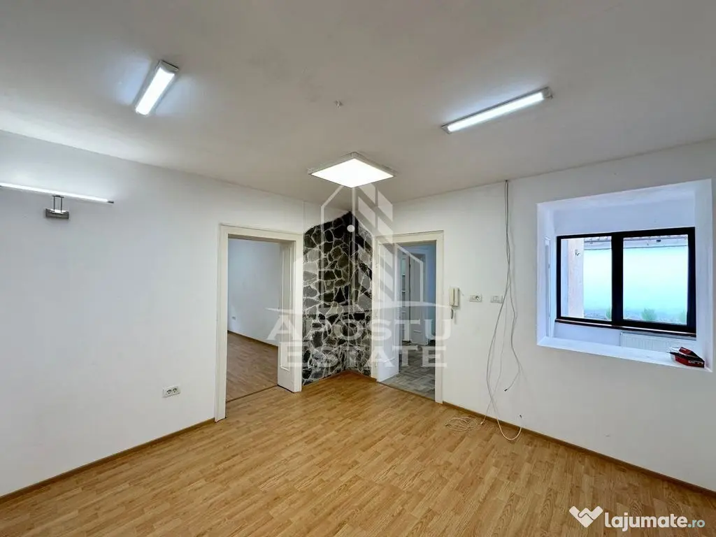 Teren 1451 mp, strada principala, Dumbravita