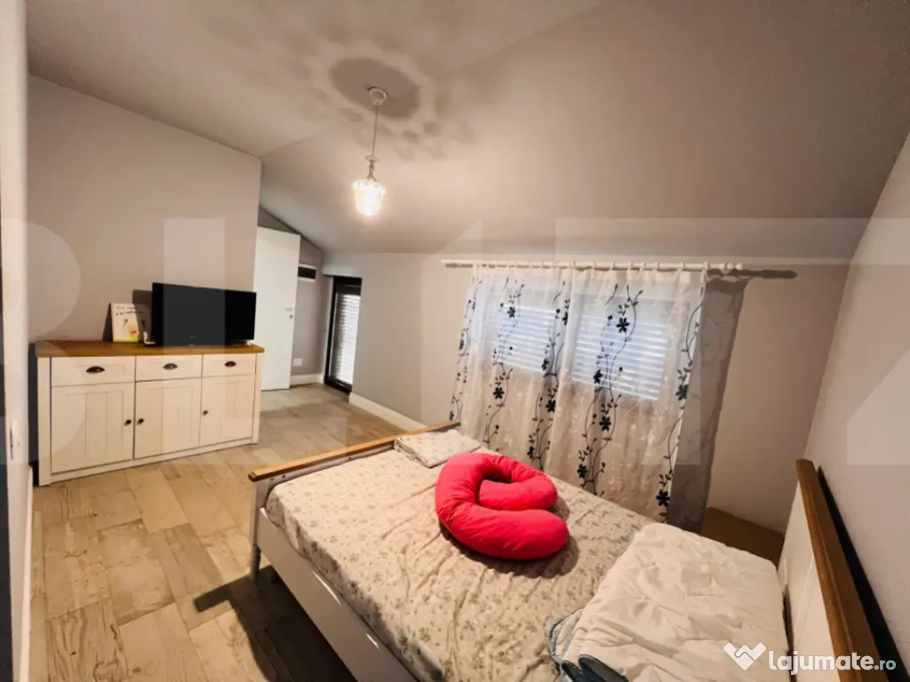 Casă individuala, 162 mp, cartier Athena