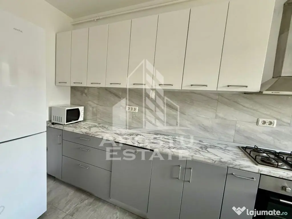 Apartament 2 camere, loc de parcare, Giroc 