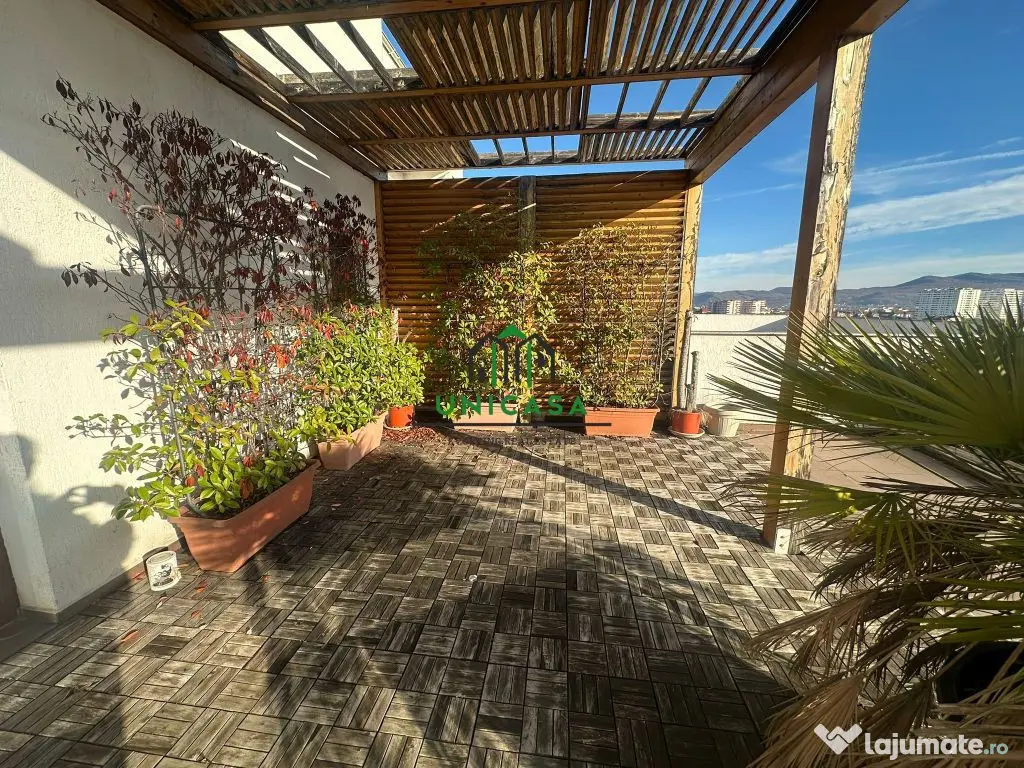 Apartament 4 camere - tip Penthouse - Zona 1 Mai
