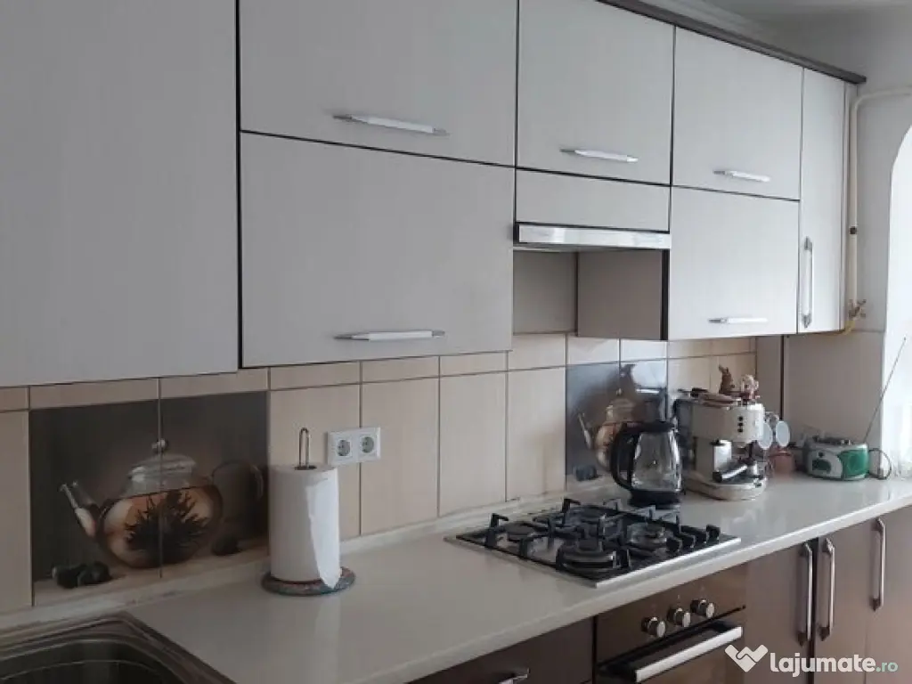 Aparatament cu 3 camere de inchiriat in zona Pantelimon