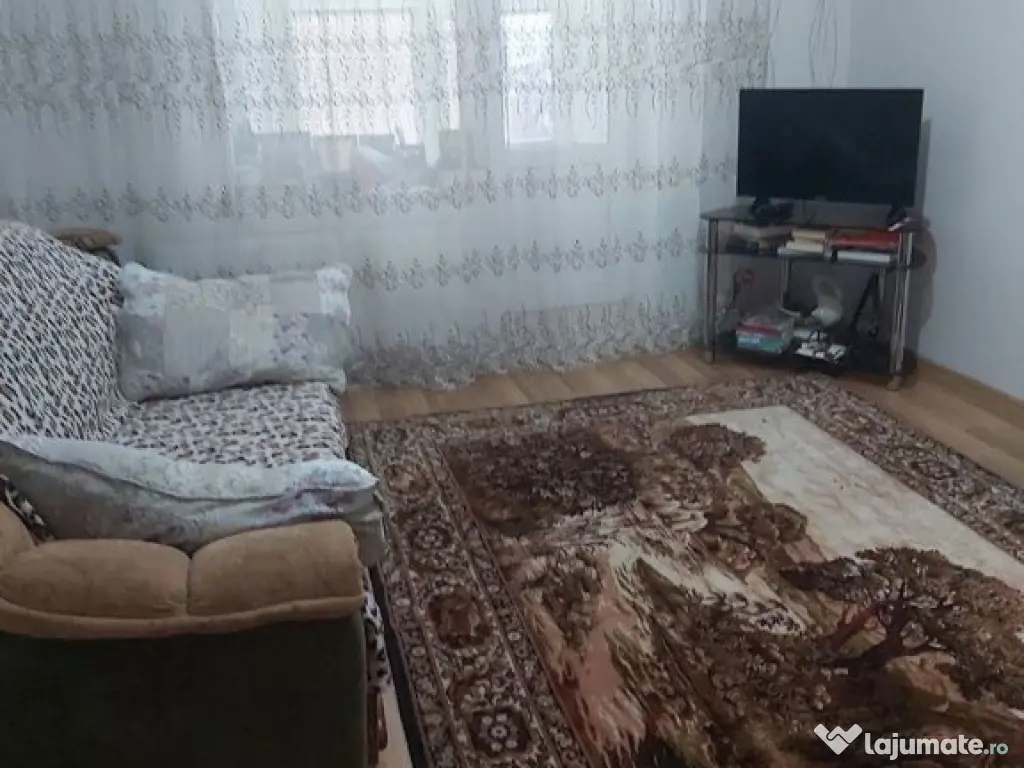 Aparatament cu 3 camere de inchiriat in zona Pantelimon