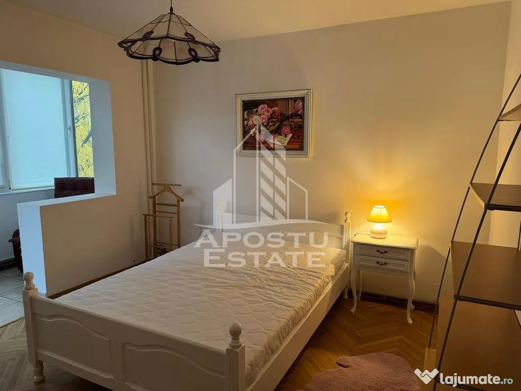 Apartament 4 camere zona Aradului , centrala proprie si g... 