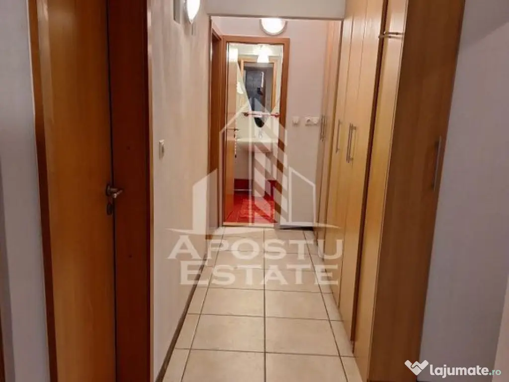 Apartament 4 camere zona Aradului , centrala proprie si g... 