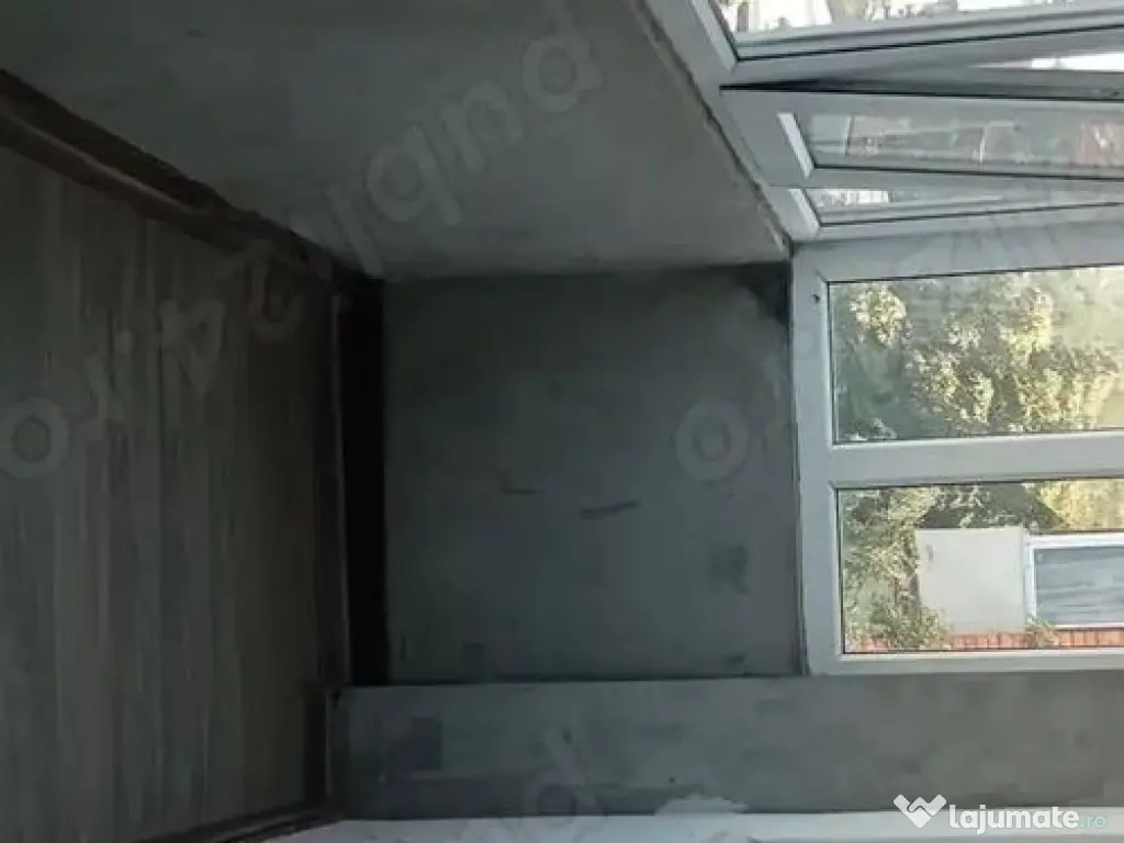 3 camere, decomandat, 3 balcoane, etaj 4/5 Micro 38