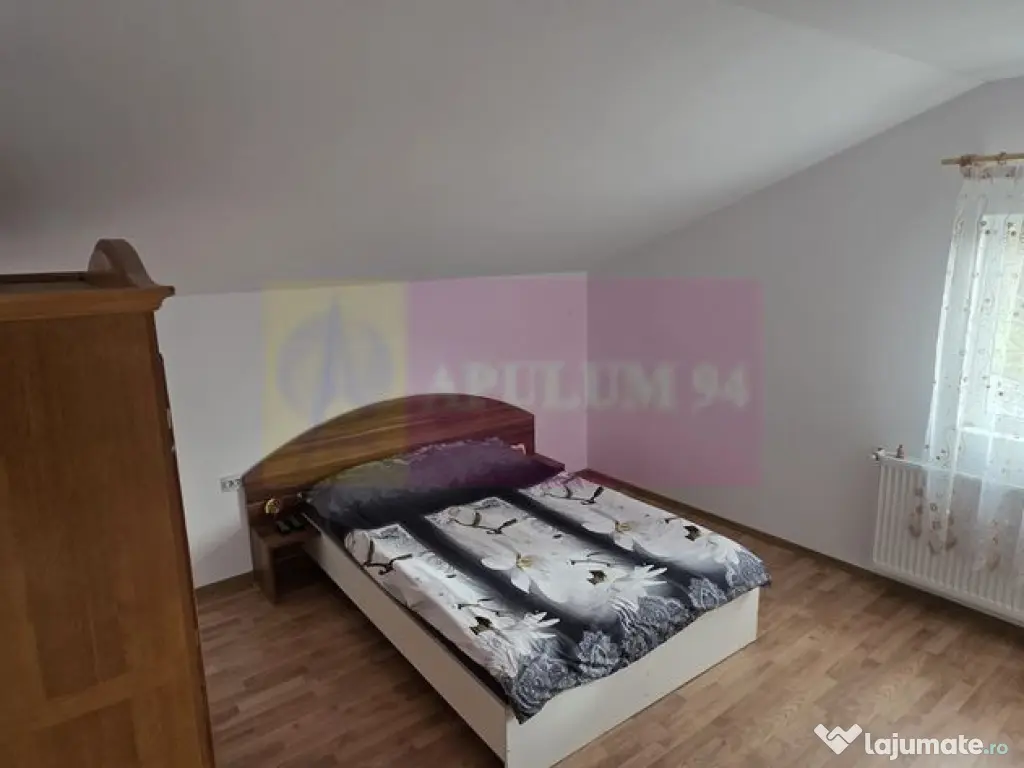 Vila de vacanta cu 4 camere de vanzare in Valea Doftanei 