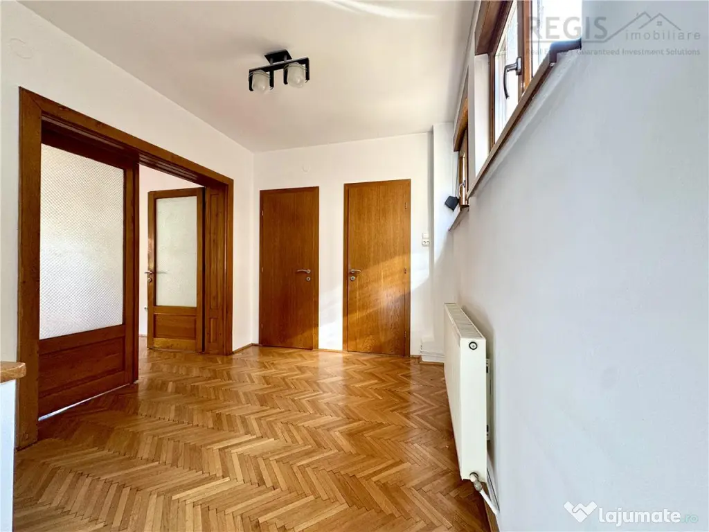 Casa/Vila in zona ultracentrala a Brasovului 