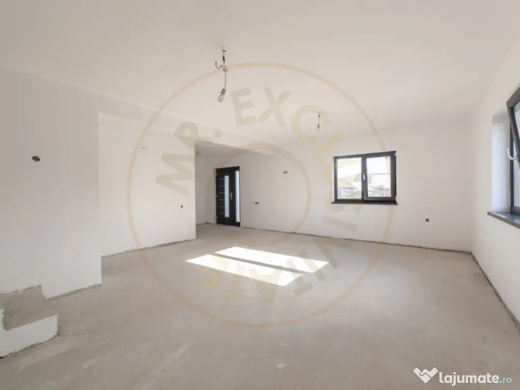 Case premium P+1 în Mărăcineni – Argeselu -