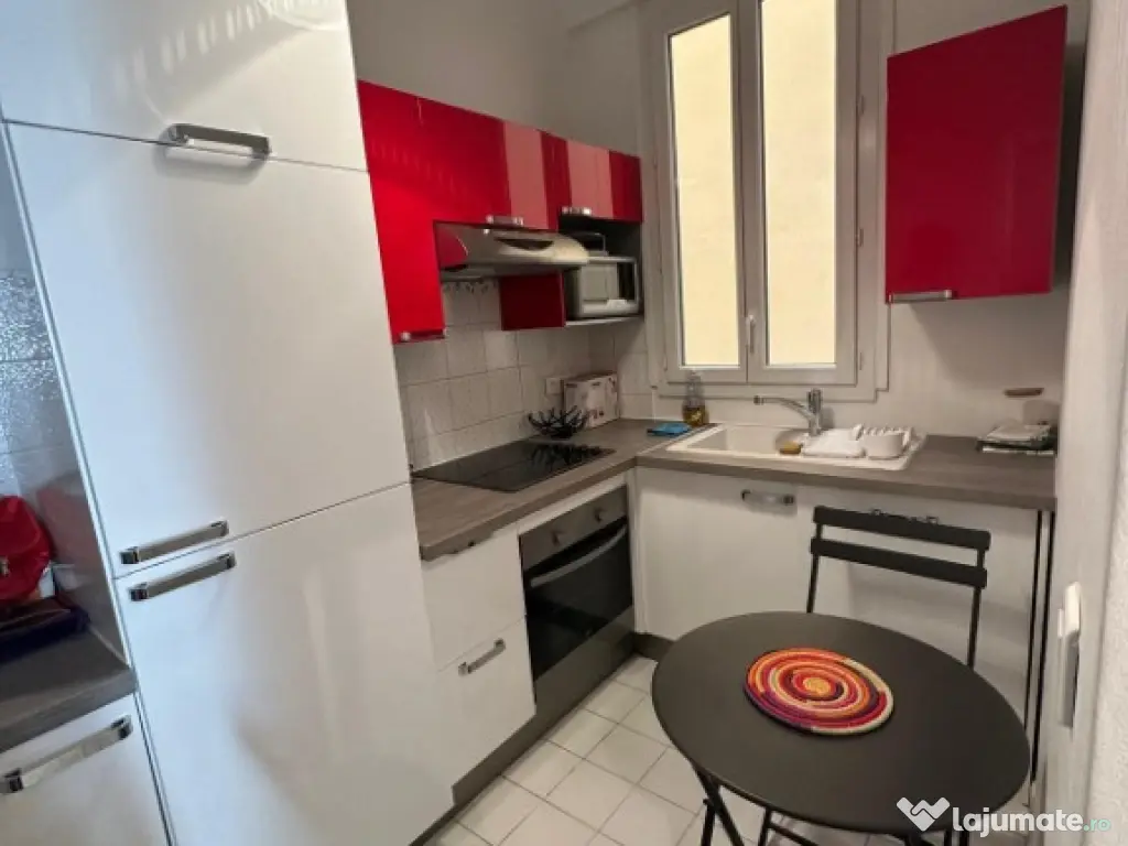 Garsoniera de inchiriat in zona Universitatii