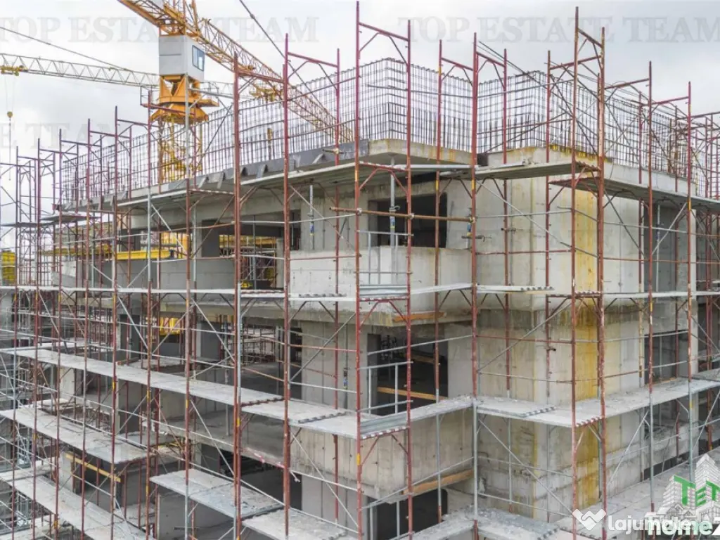 SUPER-PRET Apartament 2 camere bloc nou zona Antiaeriana 