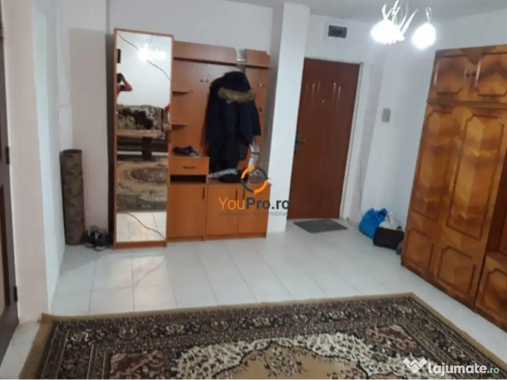 Apartament 2 camere etaj 2 zona Lipovei 