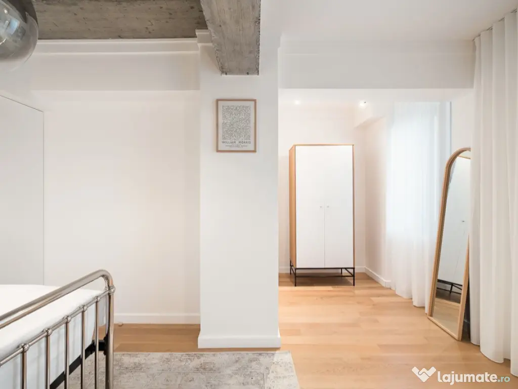 Vand Apartament 2 Camere Cladirea Stela, Nicolae Balcescu 80A. 