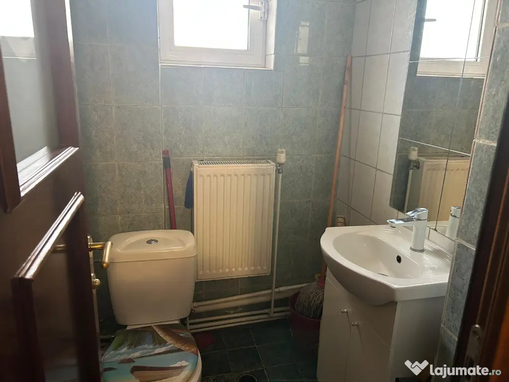 3 camere decomandat zona Gara Mare Bacinschi,et intermediar,lift,CT 