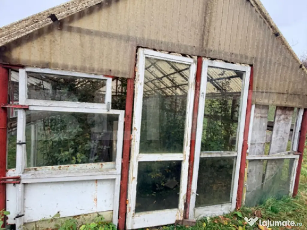 Casă de vânzare – proprietate generoasă 2.285 m² teren