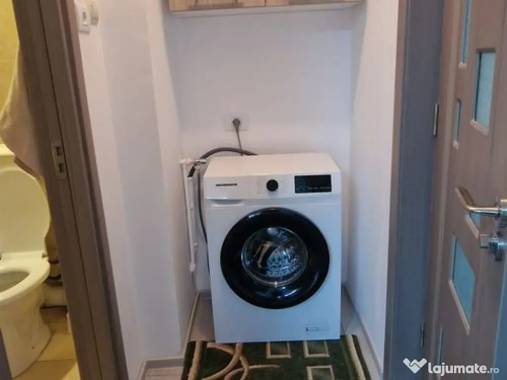 Doua camere, mobilat utilat, zona Piata Brotacei 