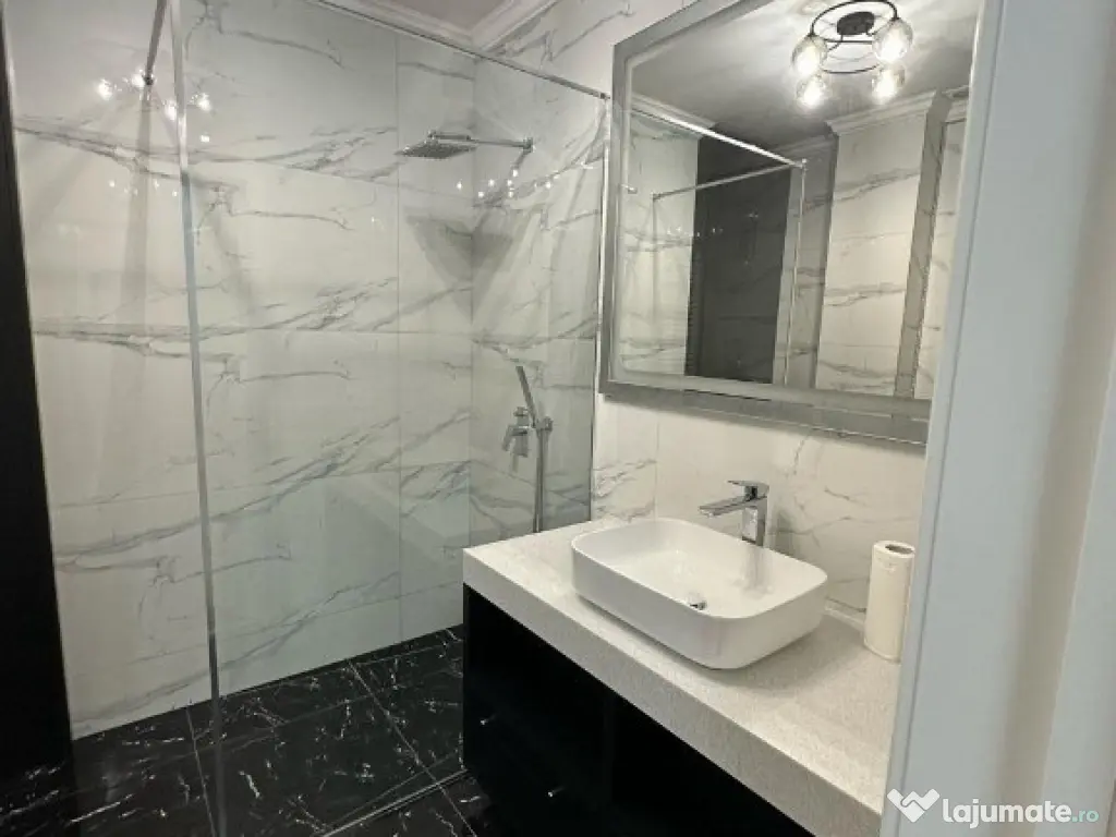 Garsoniera de inchiriat Titan