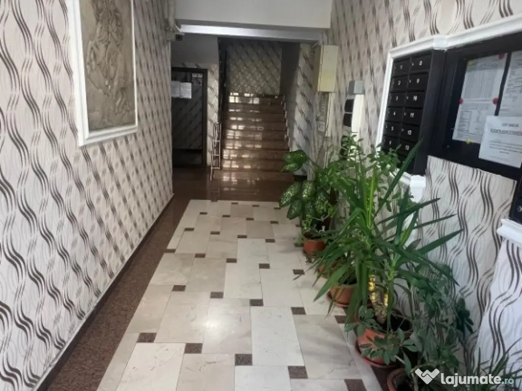 2 camere decomandate , Tomis plus 