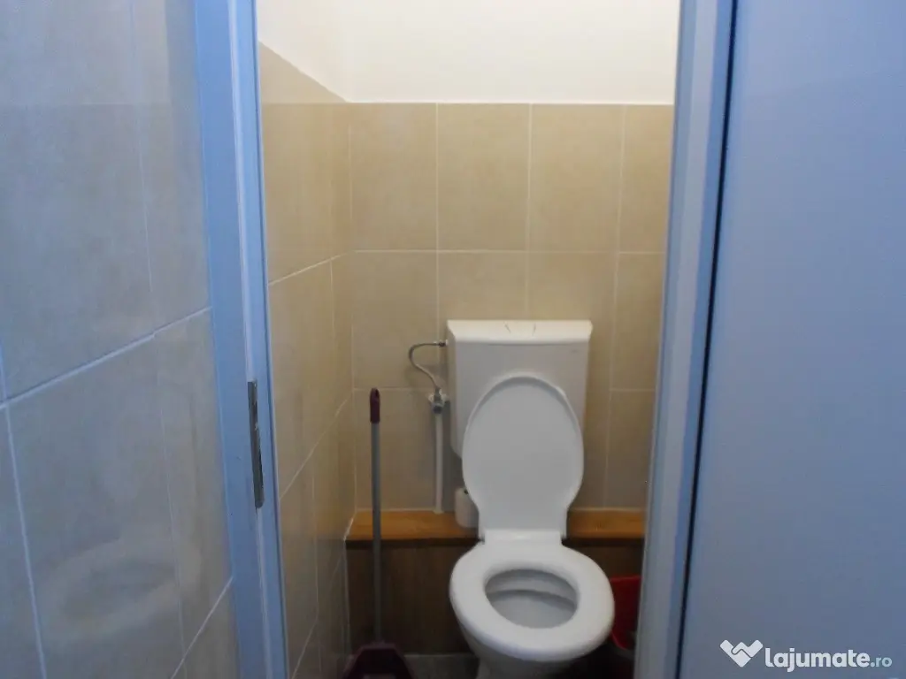 Spatiu comercial cu acces stradal in Ploiesti, ultracentral. 