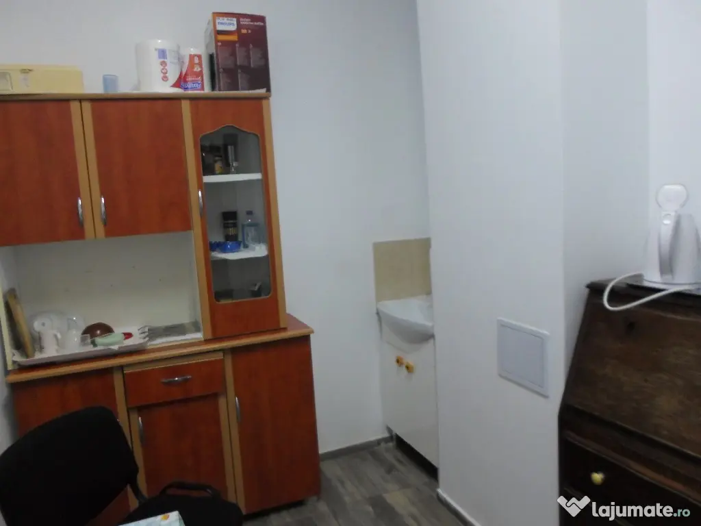 Spatiu comercial cu acces stradal in Ploiesti, ultracentral. 