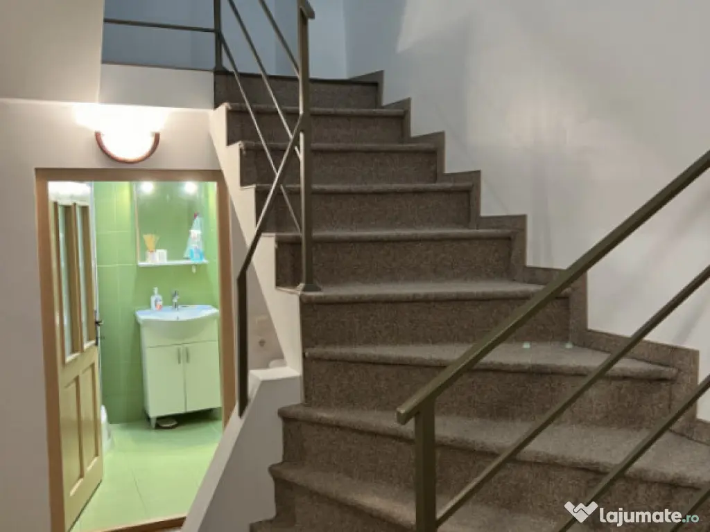 Apartament la casa 3 camere trei stejari spital