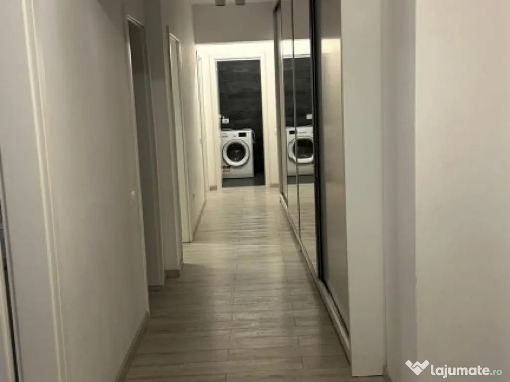 Apartament 3 camere modern cu loc de parcare 